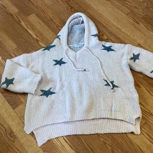 Closette Chic Cream & Blue Stars Ultra Soft Hooded Hi~Lo Sweater Size L